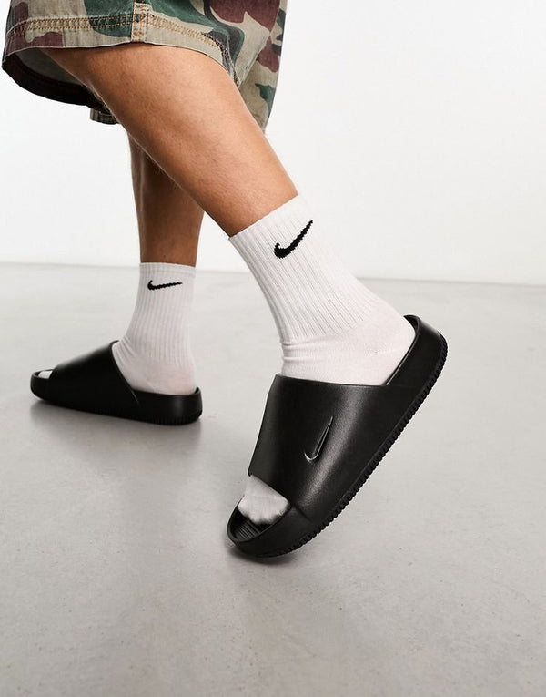 Nike Calm