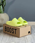 Yeezy Slide verde neón